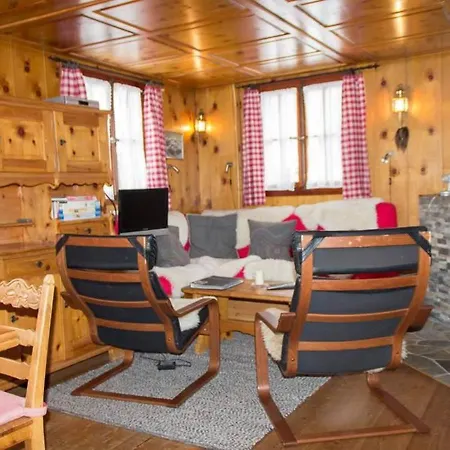 Chalet Le Camee アパート